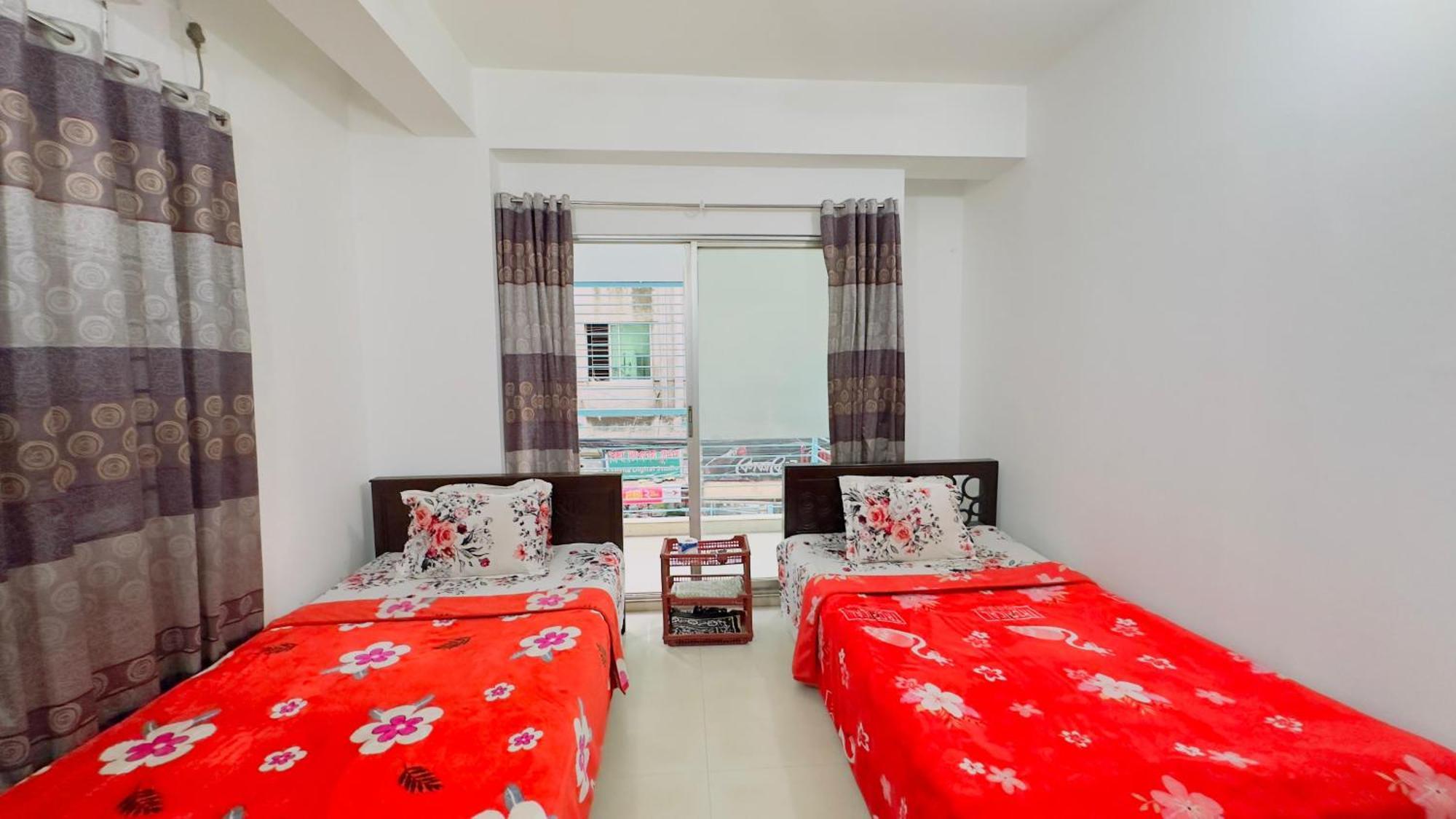 Mohammadia Restaurant & Guest House Near United Hospital Dhaka Exteriör bild
