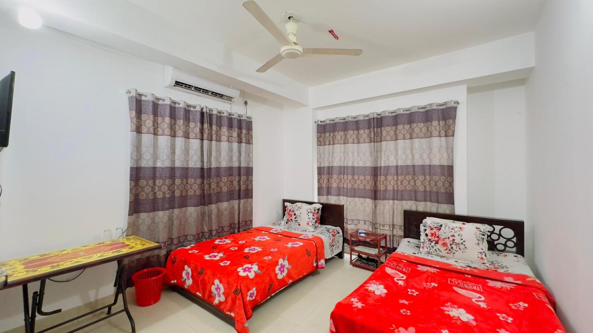 Mohammadia Restaurant & Guest House Near United Hospital Dhaka Exteriör bild