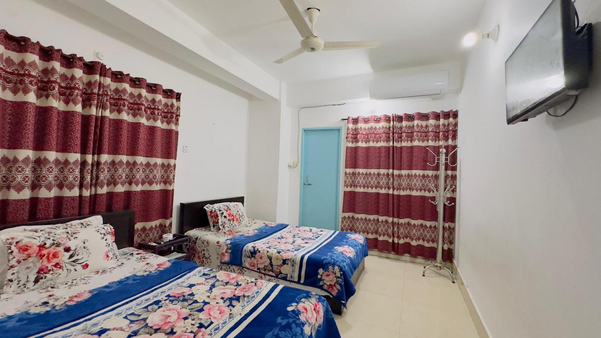 Mohammadia Restaurant & Guest House Near United Hospital Dhaka Exteriör bild