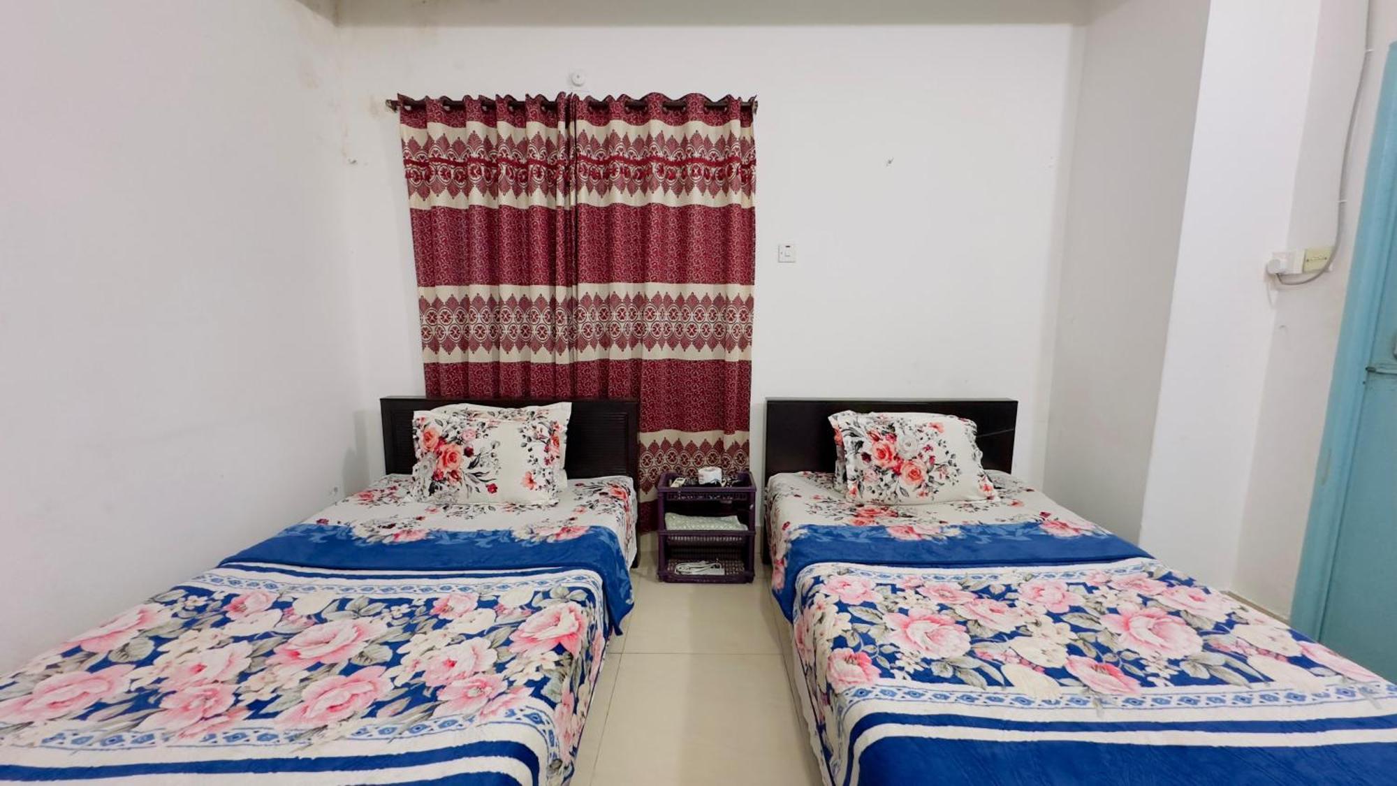 Mohammadia Restaurant & Guest House Near United Hospital Dhaka Exteriör bild