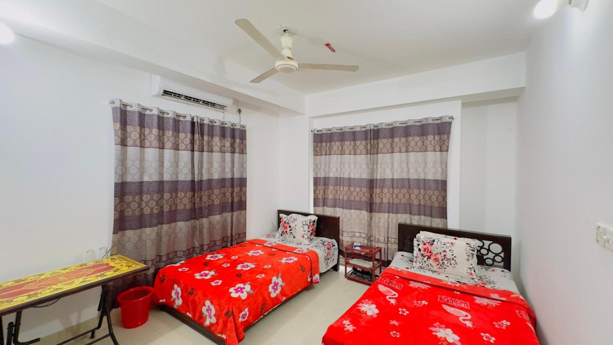 Mohammadia Restaurant & Guest House Near United Hospital Dhaka Exteriör bild