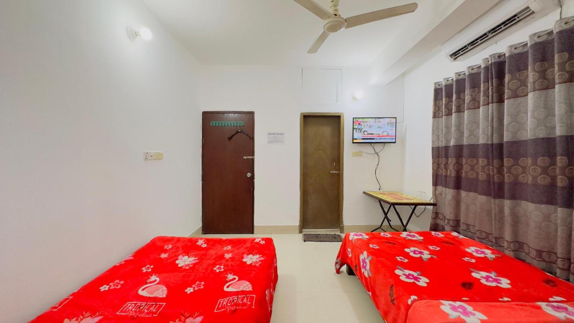 Mohammadia Restaurant & Guest House Near United Hospital Dhaka Exteriör bild